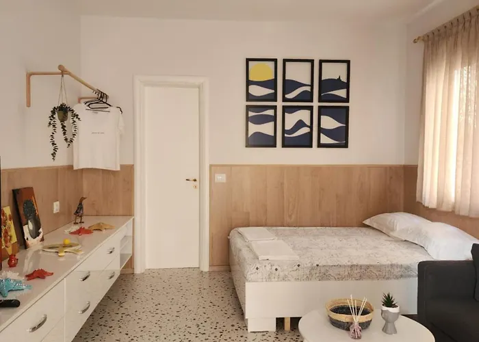 Sun & Sea Studio Apartments